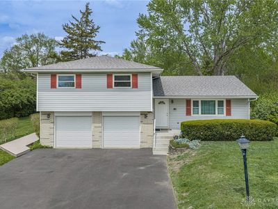 Property at 6915 Salem Ave, Clayton, OH