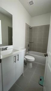 686 SE 13th Ct