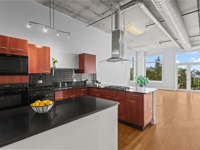 3820 Roswell Rd NE UNIT 407