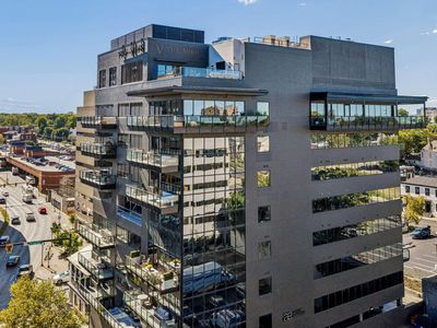 106 W Vine St #403