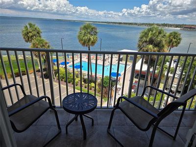 2506 N Rocky Point Dr #418