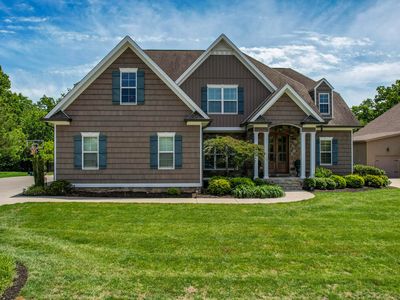 1693 Weston Hills Dr NW