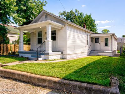 2123 Bradley Ave