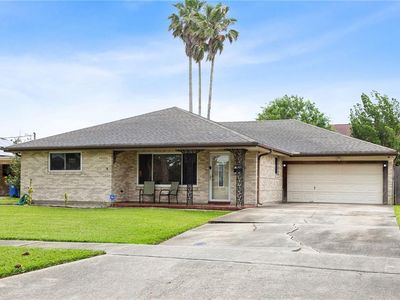 2800 Hyman Pl