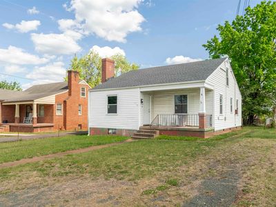 1116 Locust Ave