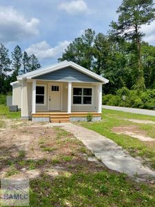 Property at 891 S McDonald St, Ludowici, GA