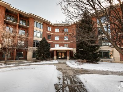 855 E 22nd St APT 413