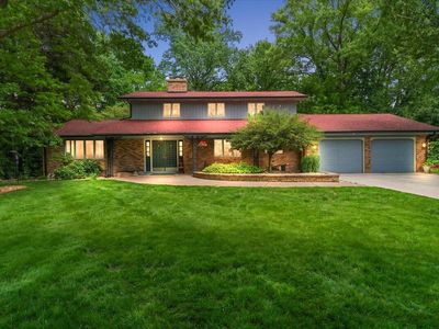 2963 E Bluffwood Ter