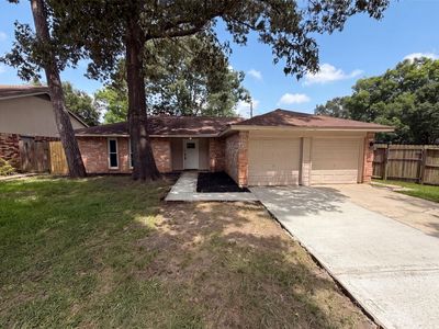 17110 Golf Club Dr