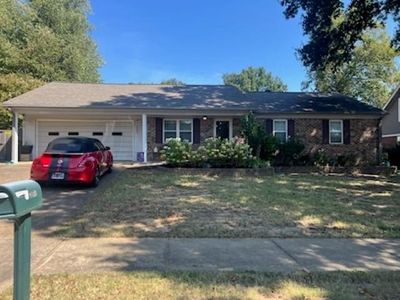 6266 Ledgewood Ln