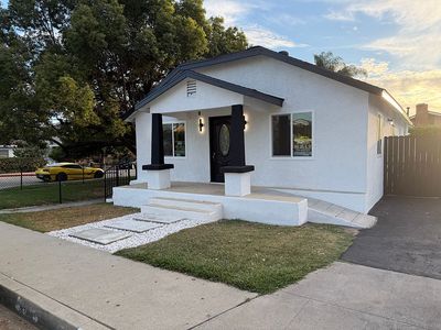 4403 Cedar Ave