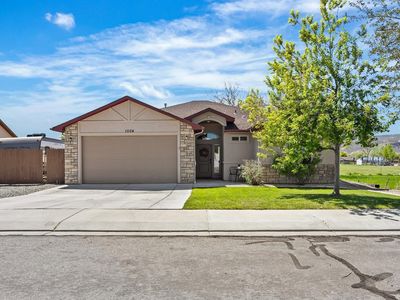 1004 Red Canyon Ave
