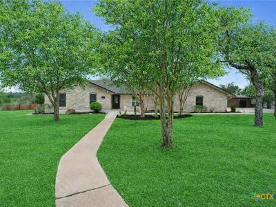 404 Skyline Rd