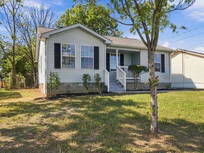105 Natchez Ct S