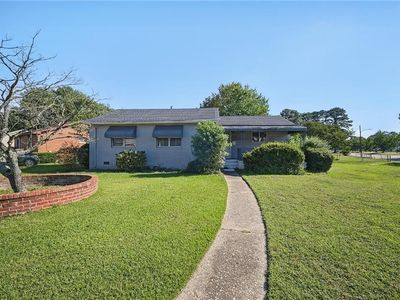 301 Viking St