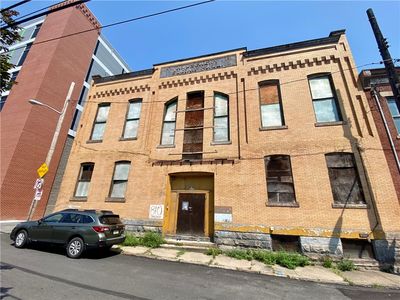 812 Concord St