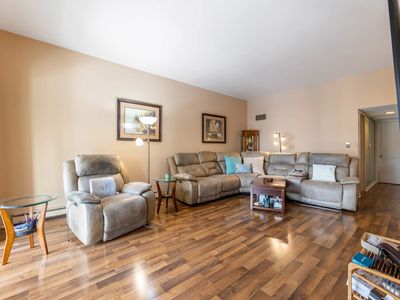 Property at 4123 W 98th St APT C, Oak Lawn, IL