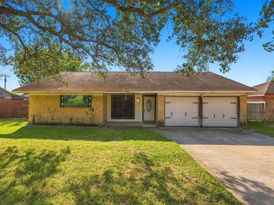 1906 Kings Ln