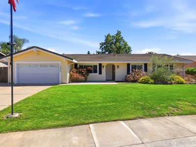 9026 El Carrilo Ct