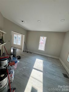 113 W D St