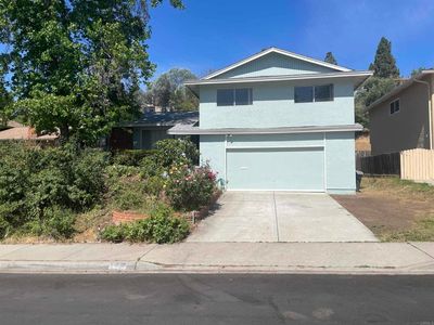 5490 Aztec Dr