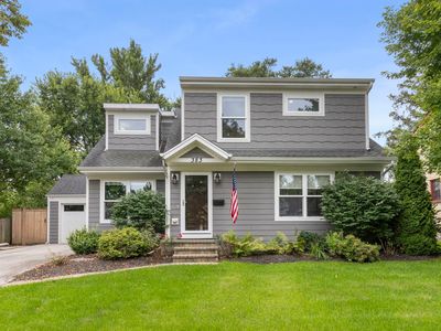 383 Elm St