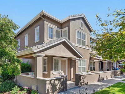 233 Lighthouse Dr