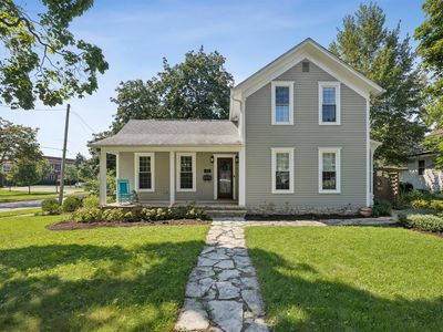 110 S Walkup Ave