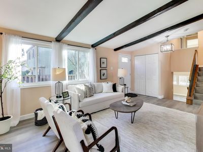 9111 Gold Amber Garth