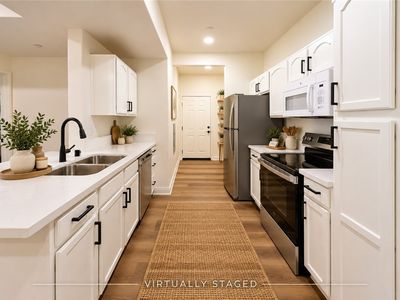 Property at 41410 Juniper St Unit 212, Murrieta, CA