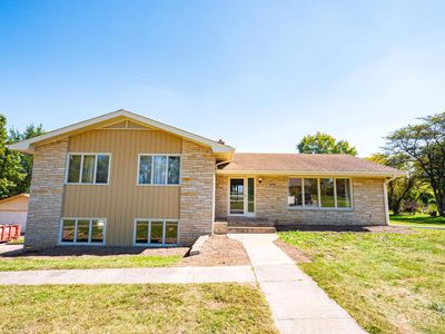 8000 South 68th STREET