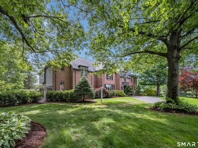 41 Ridgebury Road