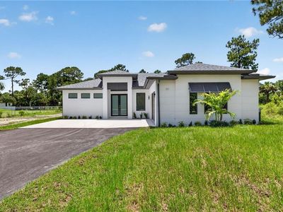 1867 Everglades BLVD N