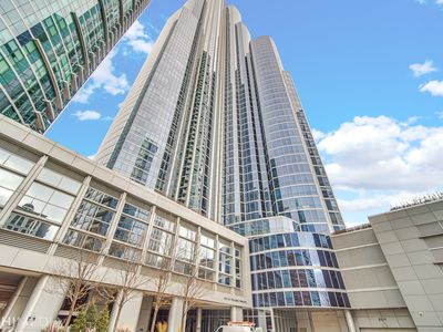 1211 S Prairie Ave APT 1204