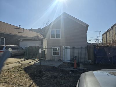 2855 W 25th Pl