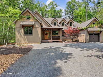 5395 Woodland Ave