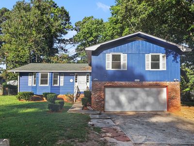8121 Woodcliff Trl