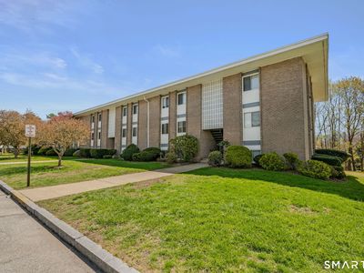 280 Gardner Avenue #D3