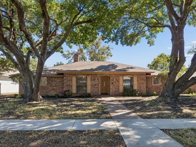 2206 Blue Cypress Dr