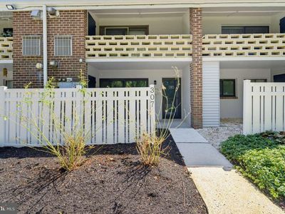 307 Stony Way #307