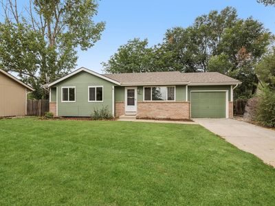 906 Foothills Ct