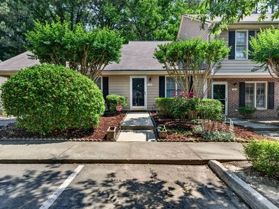 19 Crystal Oaks Ct