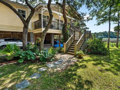 118 Watson Way