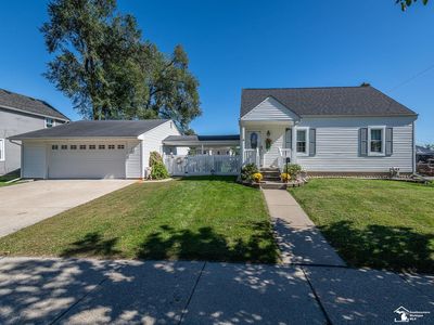 1230 Michigan Ave