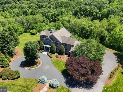 3 Conestoga Ln