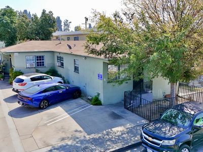 7102 Hood Ave