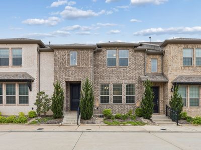 Property at 911 Ponds Edge Ln, Euless, TX