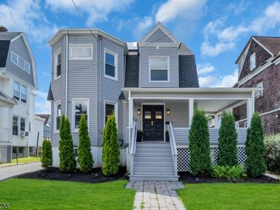 398 Hillside Ave
