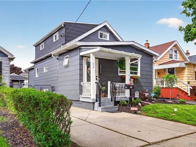 528 Marilla St