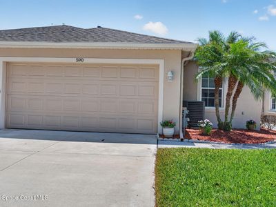 590 Wedge Ct SE